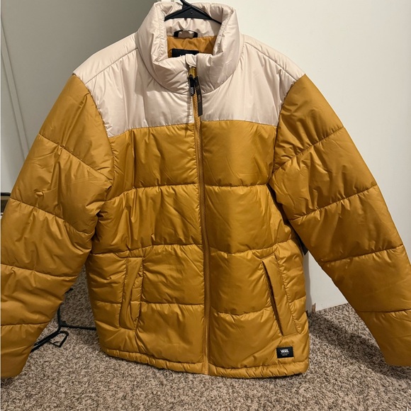 Vans Other - Vans Two-Tone Puffer Jacket